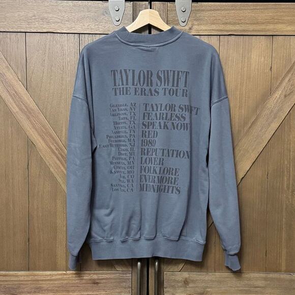 NEW The Eras Tour Authentic Blue Crewneck Sweatshirt Taylor Swift 2023 Small - Picture 1 of 6